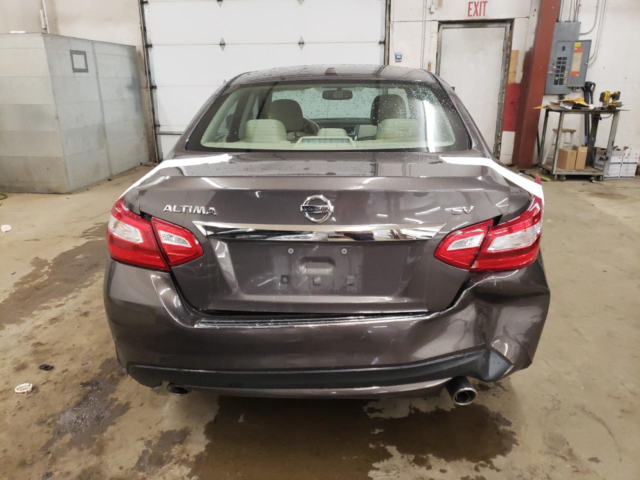 2017 Nissan Altima VIN 1N4AL3AP4HC131800 Copart auction photo, rear end damage thumbnail 6