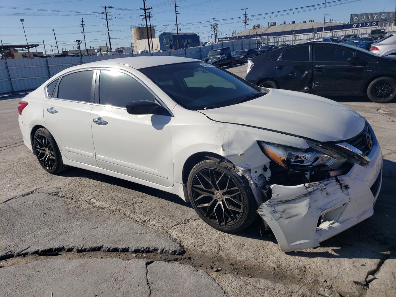 2017 Nissan Altima VIN 1N4AL3AP8HC259022 Copart auction photo, front end damage thumbnail 4