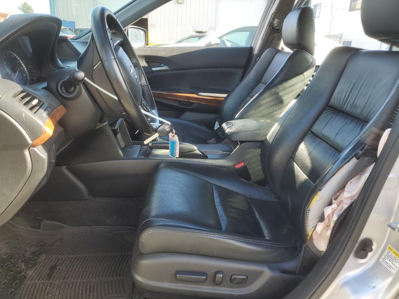 2011 Honda Accord VIN 1HGCP2F80BA071344 Copart auction photo, rear end / side damage thumbnail 7