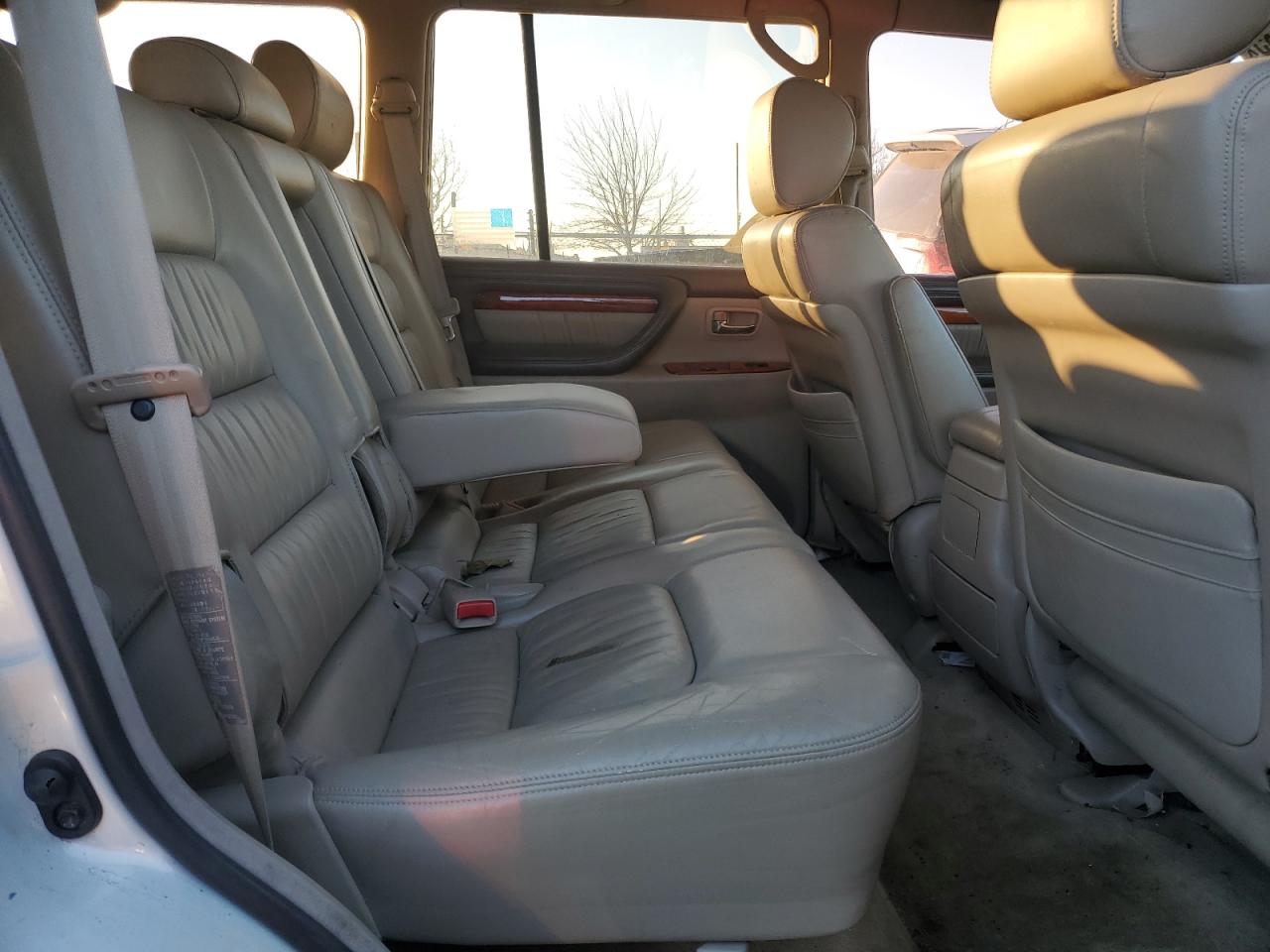 1999 Lexus LX VIN JT6HT00WXX0056382 Copart auction photo, minor dent/scratches damage thumbnail 11