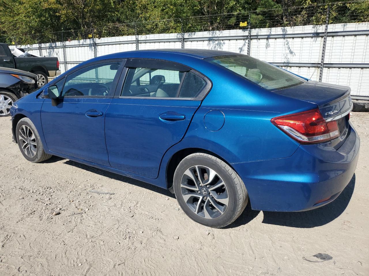 2013 Honda Civic VIN 2HGFB2F52DH539953 Copart auction photo, frame damage / minor dent/scratches damage thumbnail 2