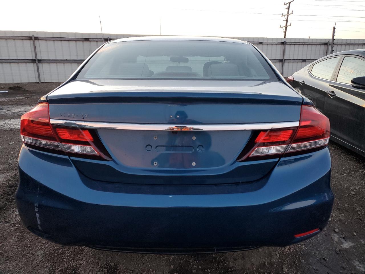 2015 Honda Civic VIN 19XFB2F57FE030910 Copart auction photo, rear end / minor dent/scratches damage thumbnail 6