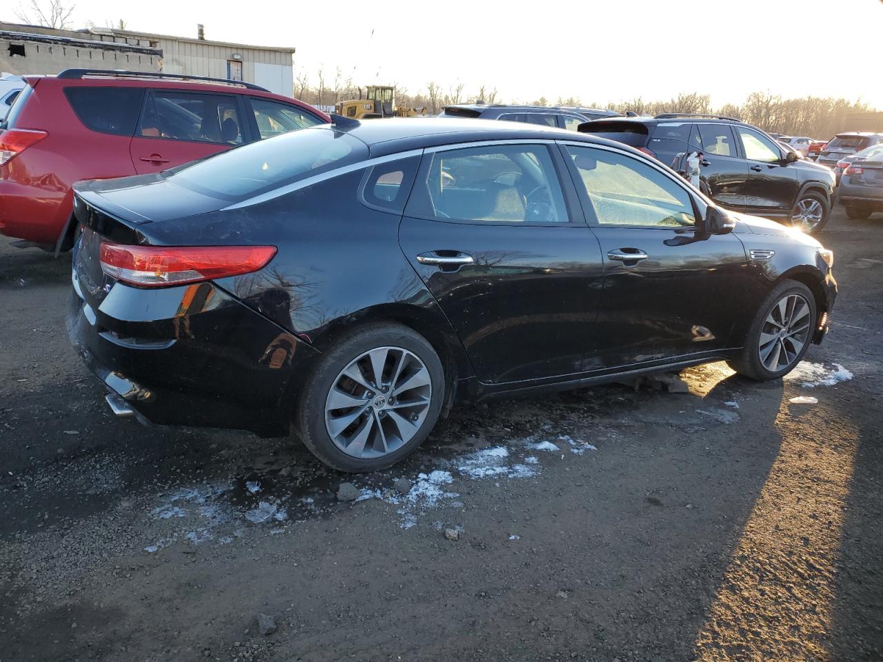 2019 KIA Optima VIN 5XXGT4L35KG296928 Copart auction photo, rear end damage thumbnail 3