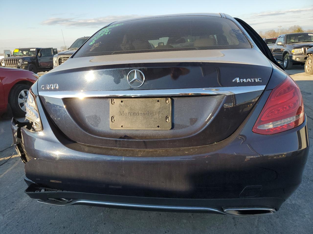 2015 Mercedes-Benz C-klasse VIN 55SWF4KB1FU017591 Copart auction photo, rear end / side damage thumbnail 6