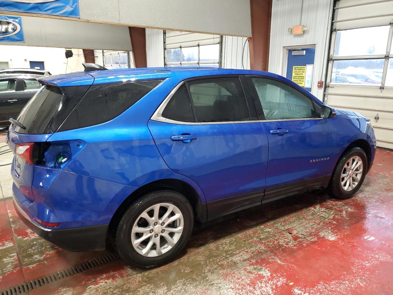 2019 Chevrolet Equinox VIN 3GNAXUEV4KS532835 Copart auction photo, front end damage thumbnail 3