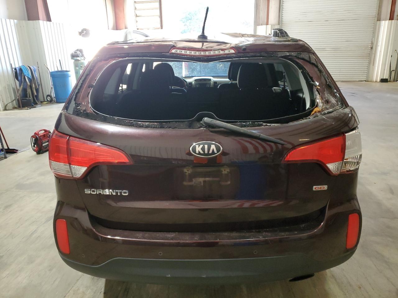 2015 KIA Sorento VIN 5XYKT4A68FG567585 Copart auction photo, rear end damage thumbnail 6