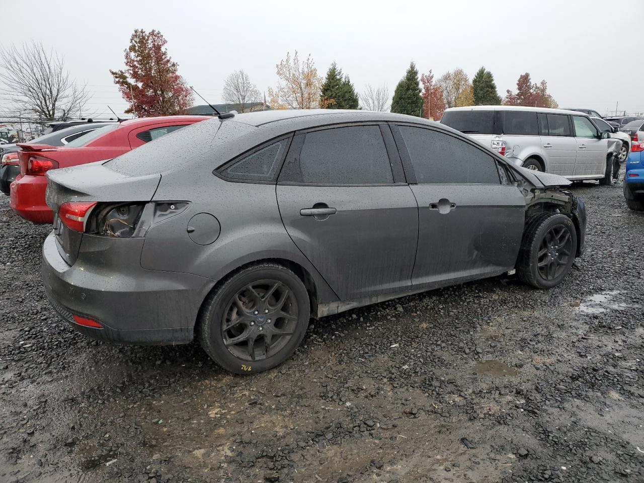 2016 Ford Focus VIN 1FADP3F26GL369936 Copart auction photo, front end damage thumbnail 3