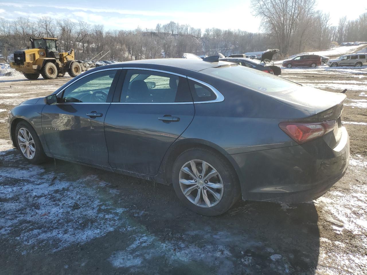 2020 Chevrolet Malibu VIN 1G1ZD5ST7LF062263 Copart auction photo, front end / minor dent/scratches damage thumbnail 2