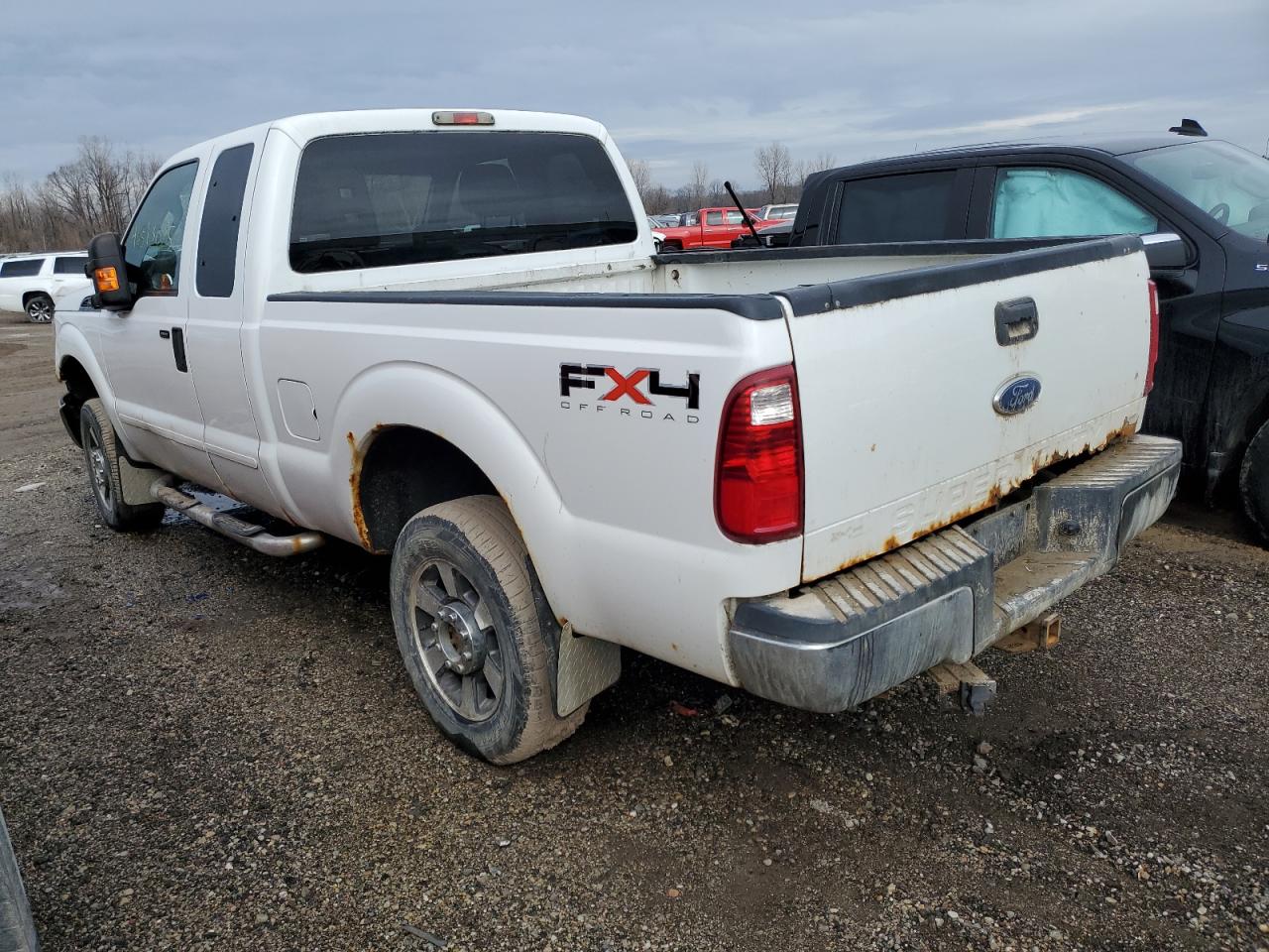 2011 Ford F250 VIN 1FT7X2B64BEB50013 Copart auction photo, front end / minor dent/scratches damage thumbnail 2