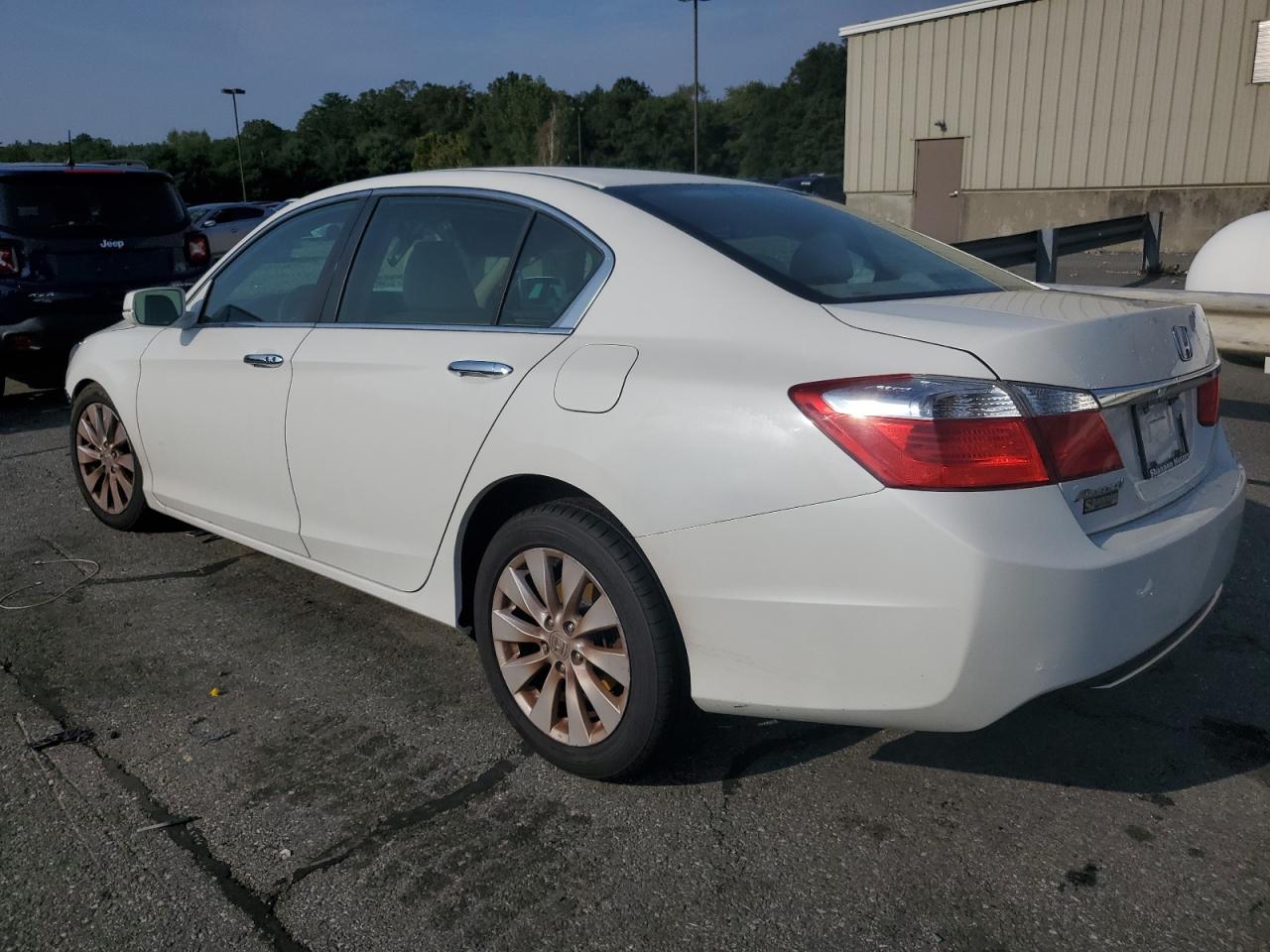 2015 Honda Accord VIN 1HGCR2F72FA054777 Copart auction photo, front end / side damage thumbnail 2