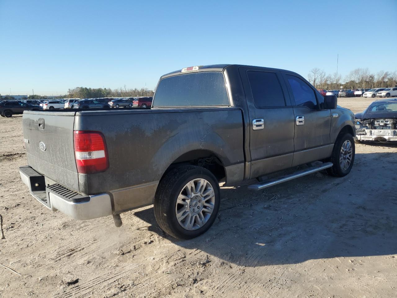2005 Ford F-150 VIN 1FTRW12W65FA64867 Copart auction photo, front end / undercarriage damage thumbnail 3