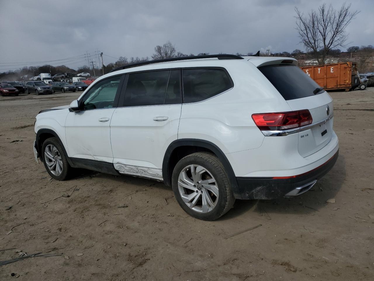 2021 Volkswagen Atlas VIN 1V2HR2CA0MC580832 Copart auction photo, front end / side damage thumbnail 2