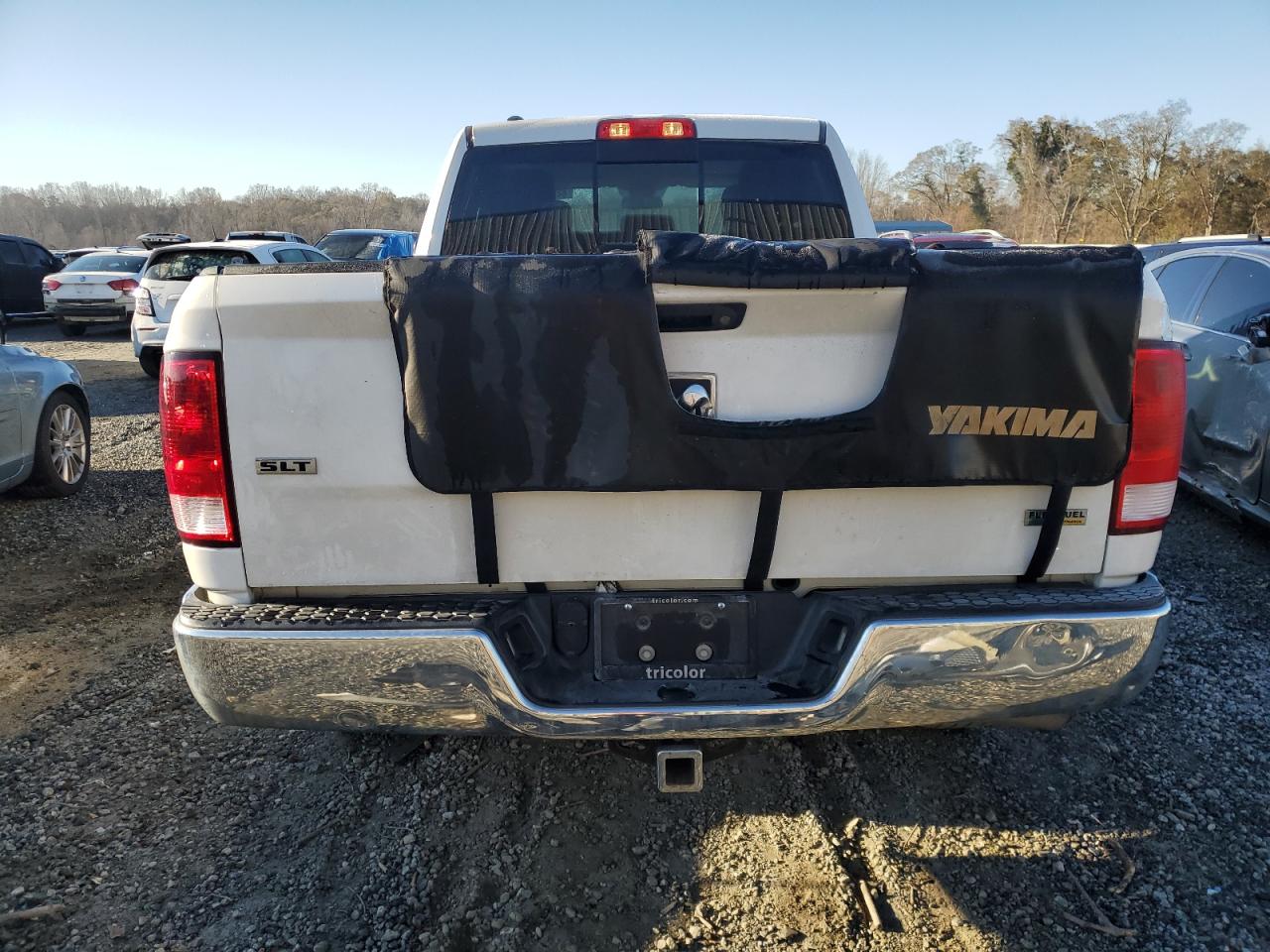 2018 RAM 1500 VIN 1C6RR7GG5JS155648 Copart auction photo, front end damage thumbnail 6
