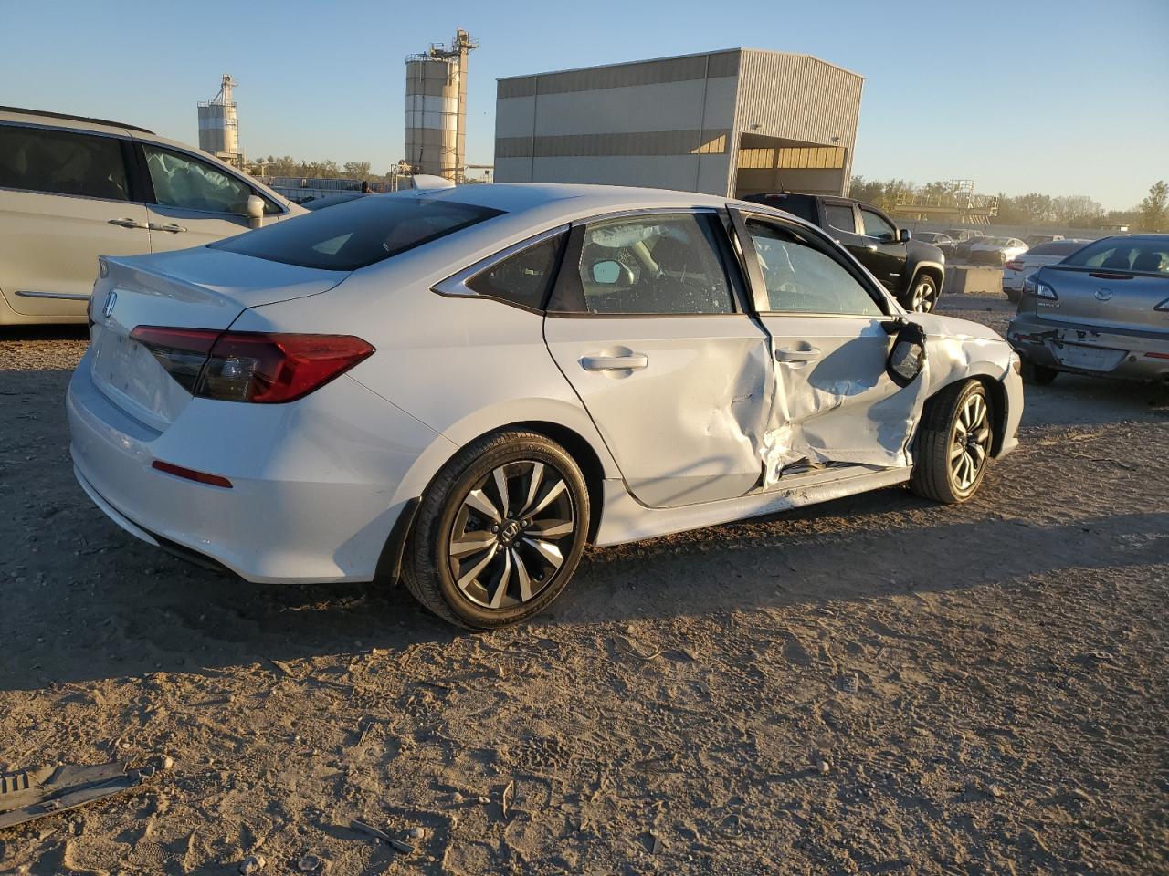 2023 Honda Civic VIN 2HGFE1F79PH308832 Copart auction photo, front end / side damage thumbnail 3