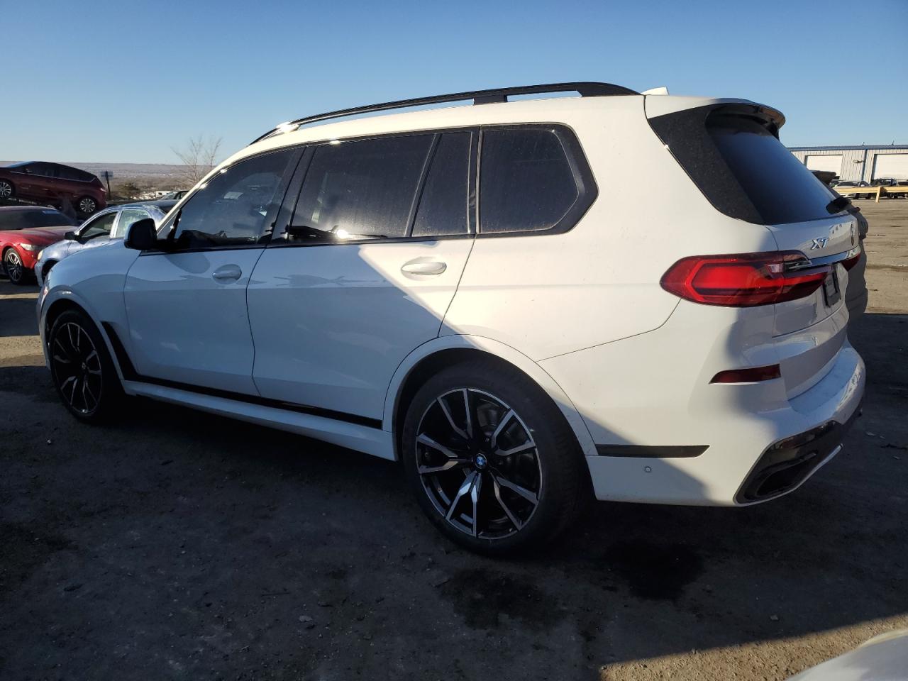 2022 BMW X7 VIN 5UXCW2C03N9K34637 Copart auction photo, front end damage thumbnail 2