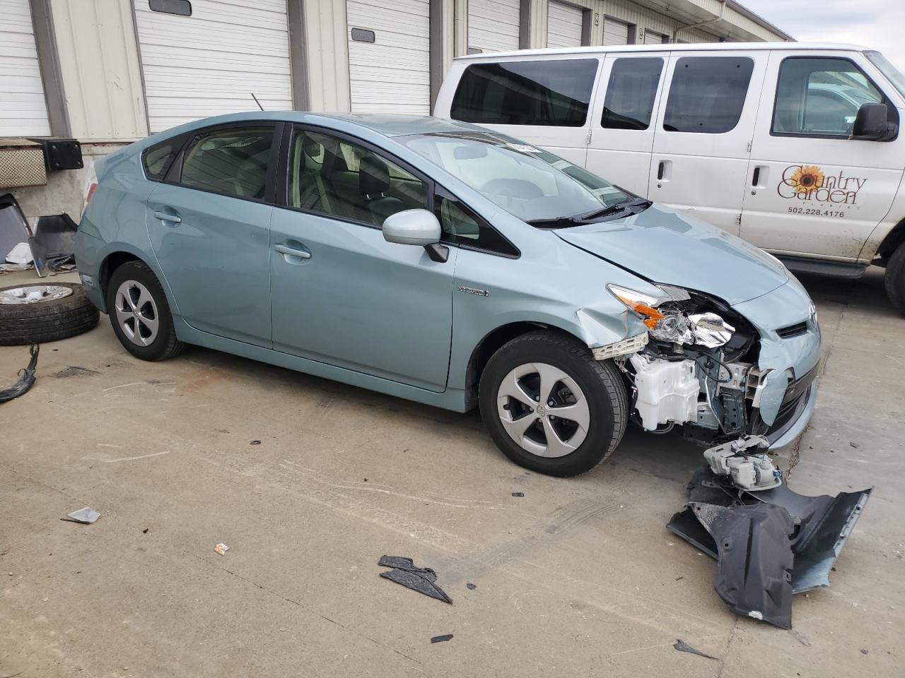 2015 Toyota Prius VIN JTDKN3DUXF1951981 Copart auction photo, front end damage thumbnail 4