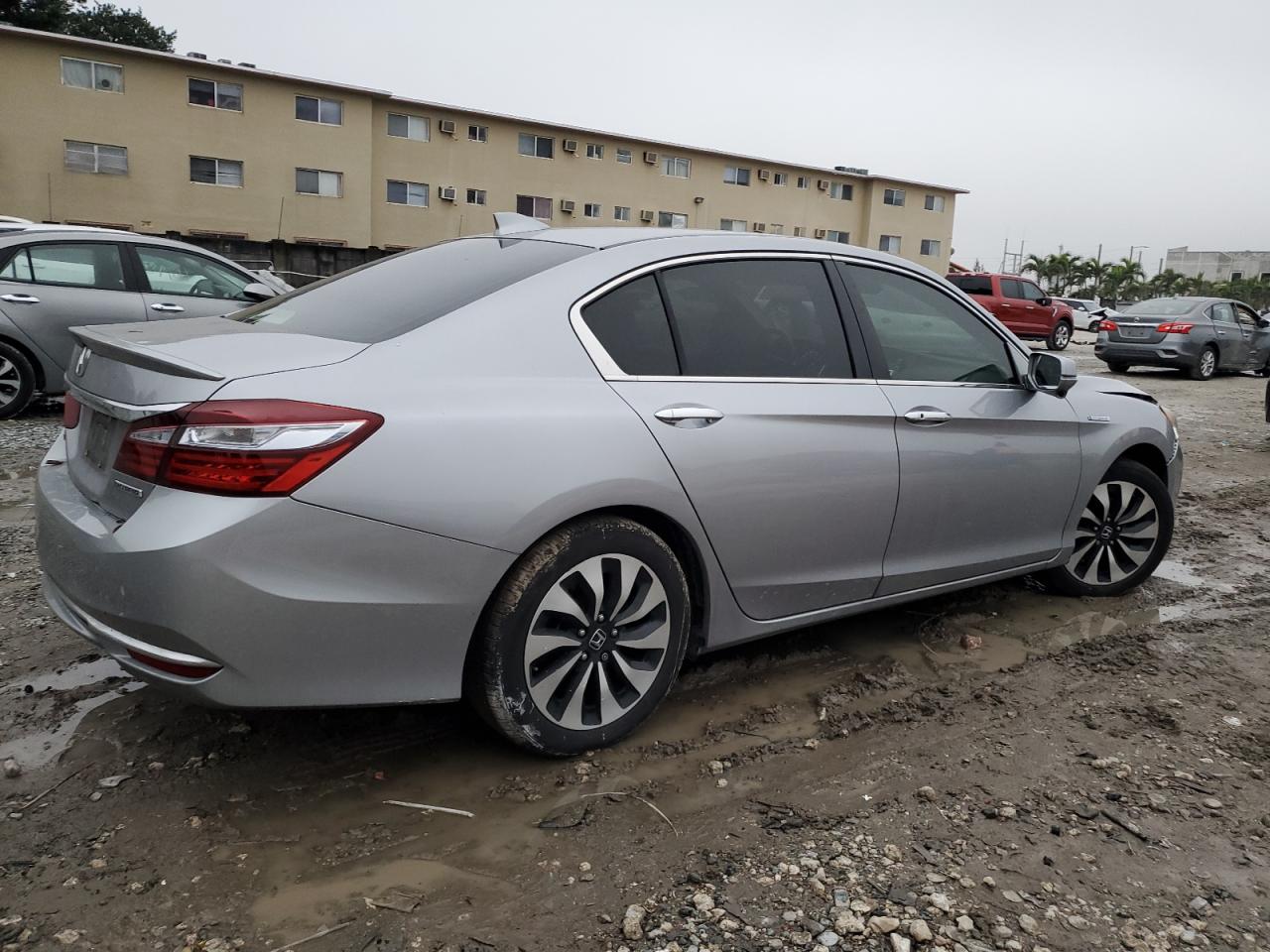 2017 Honda Accord VIN JHMCR6F54HC008703 Copart auction photo, front end damage thumbnail 3