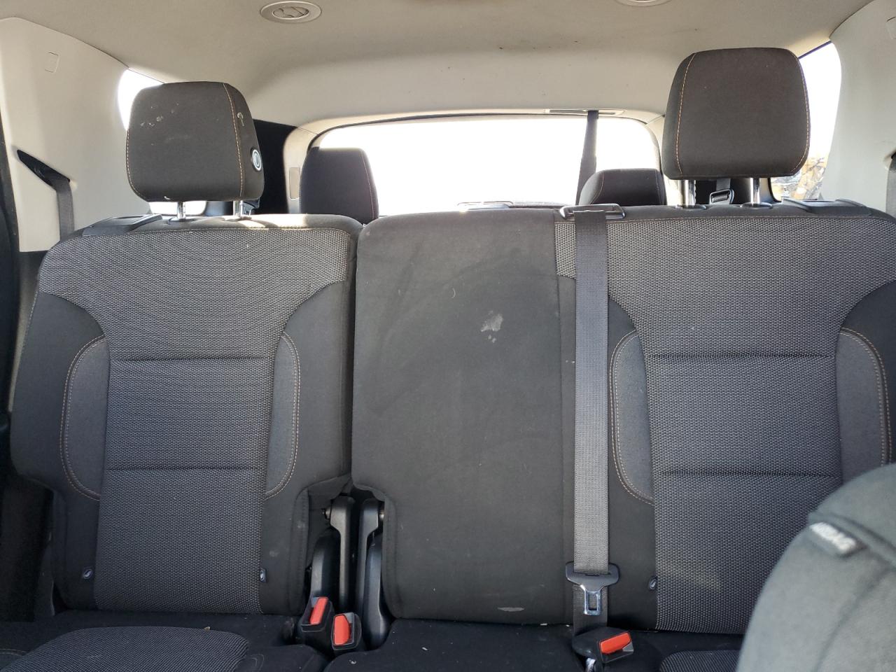 2018 Chevrolet Traverse VIN 1GNERFKW2JJ282581 Copart auction photo, side / rear end damage thumbnail 10