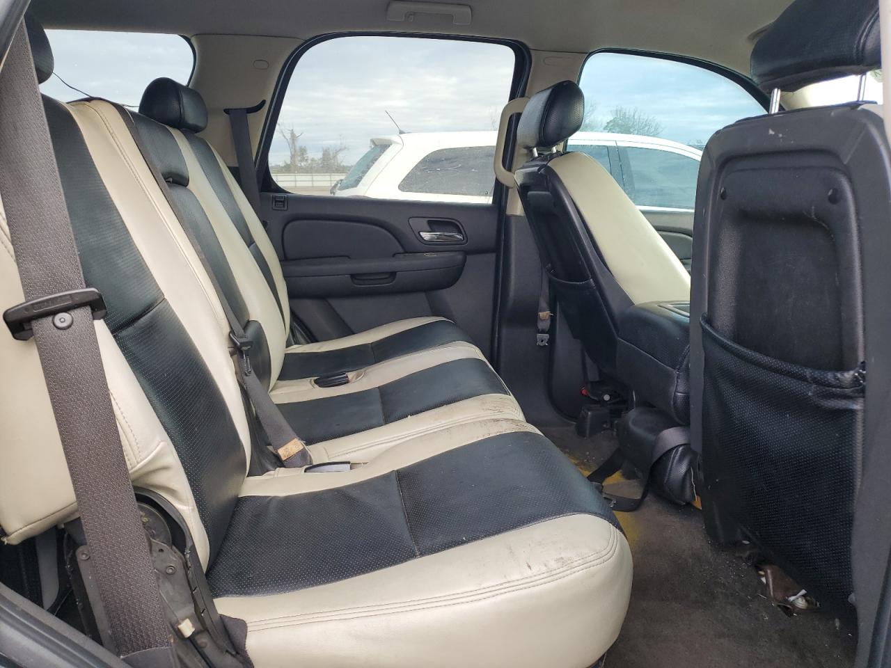 2007 Chevrolet Tahoe VIN 1GNFC13C27R326845 Copart auction photo, minor dent/scratches damage thumbnail 11