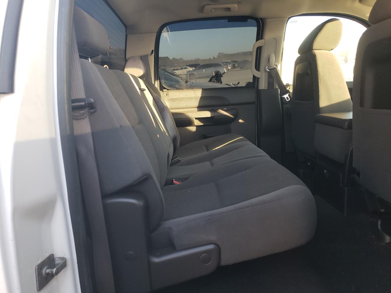 2008 GMC Sierra VIN 3GTEK13J88G308633 Copart auction photo, front end / minor dent/scratches damage thumbnail 10