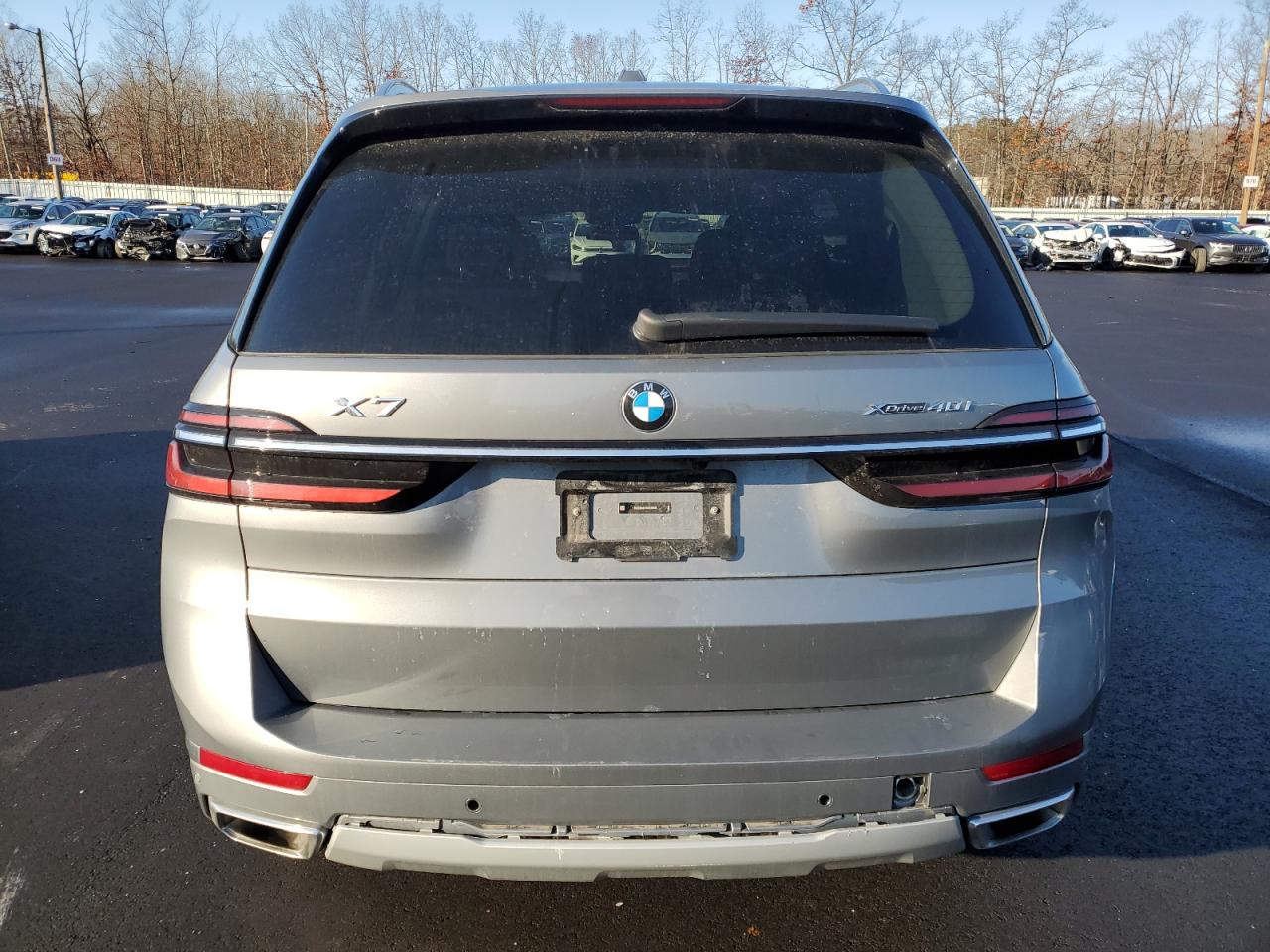 2024 BMW X7 VIN 5UX23EM01R9V33098 Copart auction photo, front end / side damage thumbnail 6