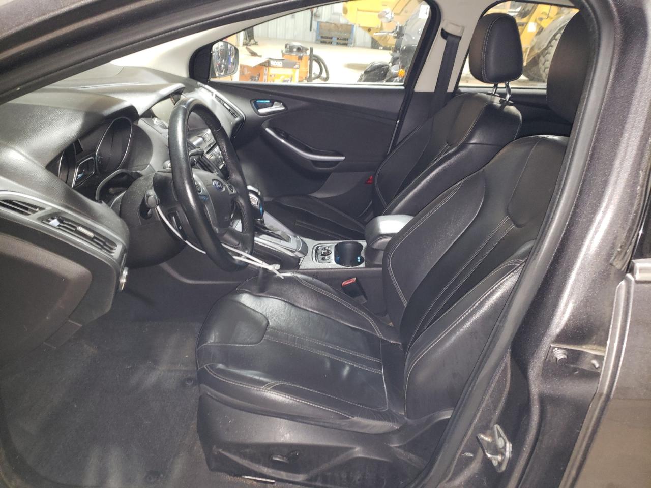 2012 Ford Focus VIN 1FAHP3N24CL298734 Copart auction photo, front end / side damage thumbnail 7