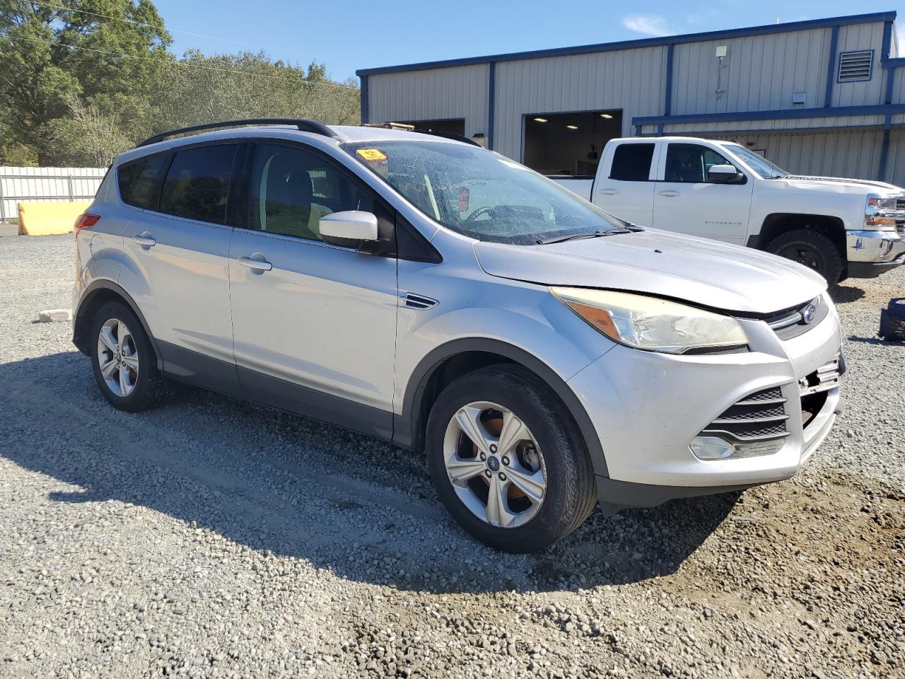 2016 Ford Escape VIN 1FMCU0GX4GUA76694 Copart auction photo, rear end / front end damage thumbnail 4