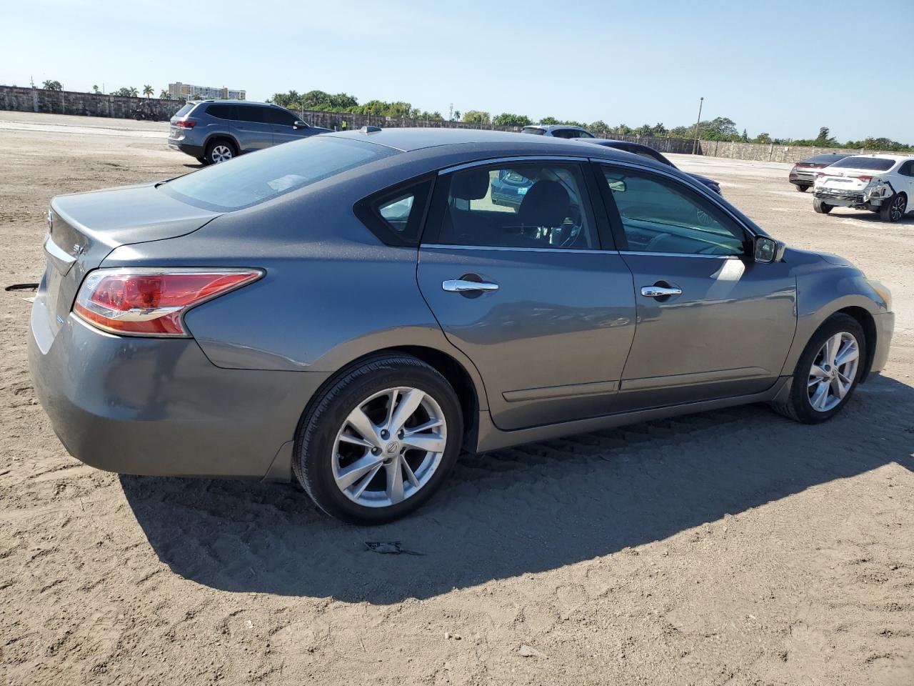 2014 Nissan Altima VIN 1N4AL3AP8EC133254 Copart auction photo, side damage thumbnail 3