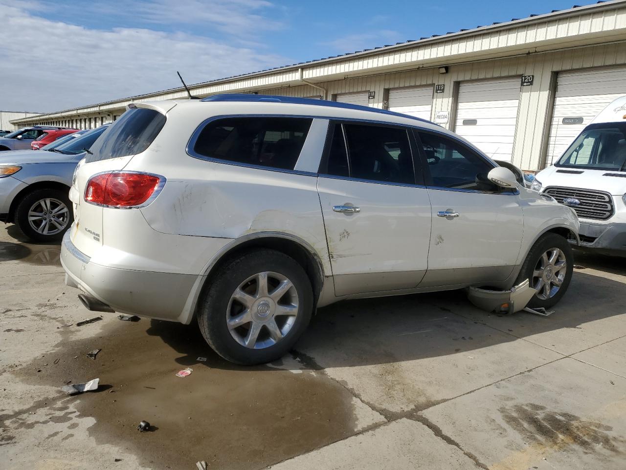 2011 Buick Enclave VIN 5GAKVBED6BJ310878 Copart auction photo, front end damage thumbnail 3