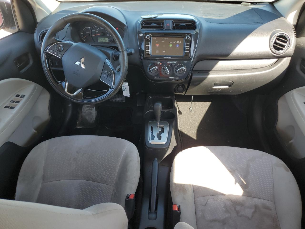 2017 Mitsubishi Mirage VIN ML32F3FJXHHF05765 Copart auction photo, side / minor dent/scratches damage thumbnail 8