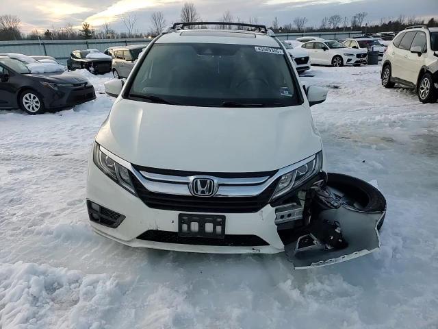 2019 Honda Odyssey VIN 5FNRL6H78KB095673 Copart auction photo, undercarriage / all over damage thumbnail 12