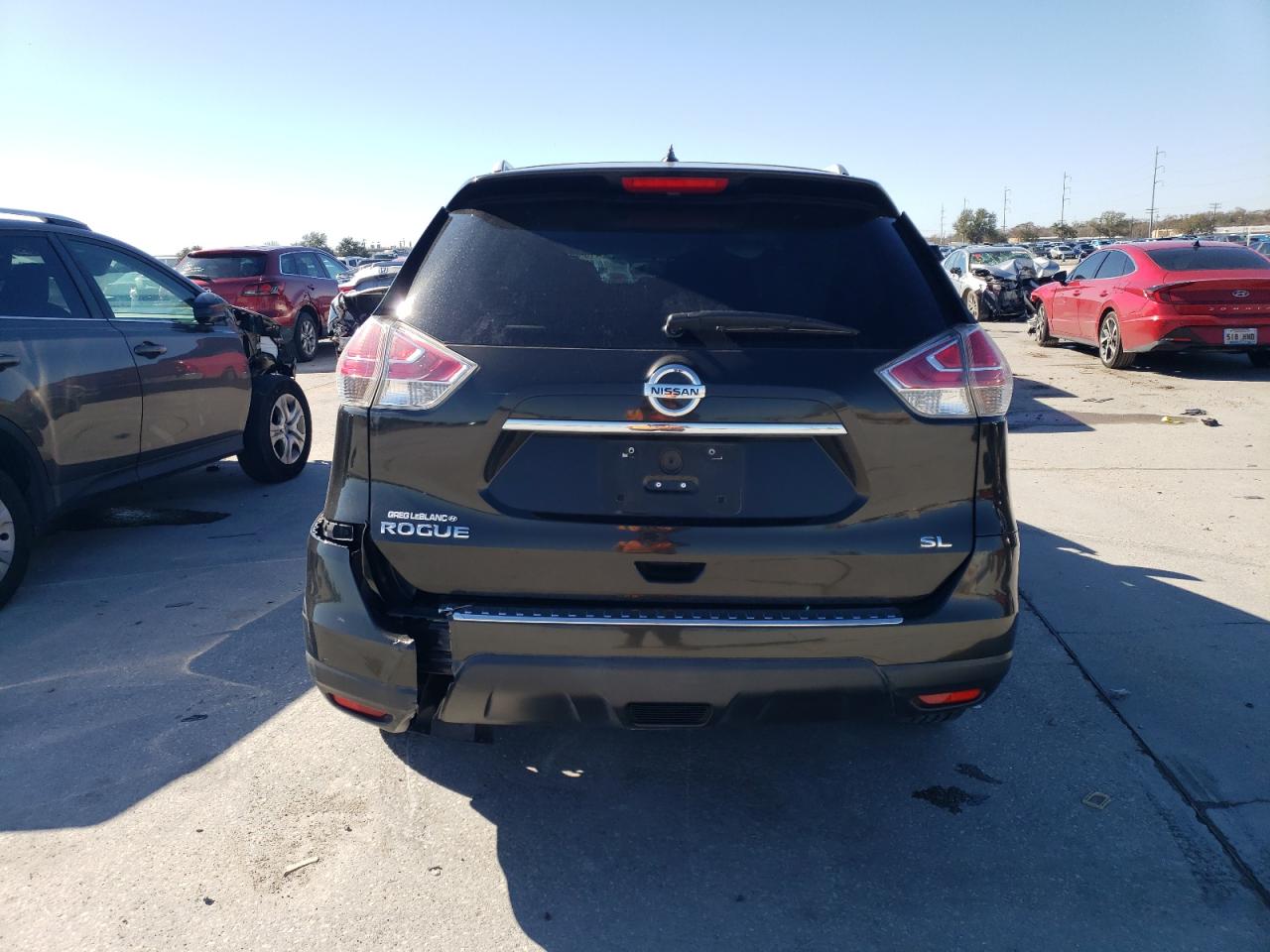2016 Nissan Rogue VIN 5N1AT2MT1GC731262 Copart auction photo, side / front end damage thumbnail 6