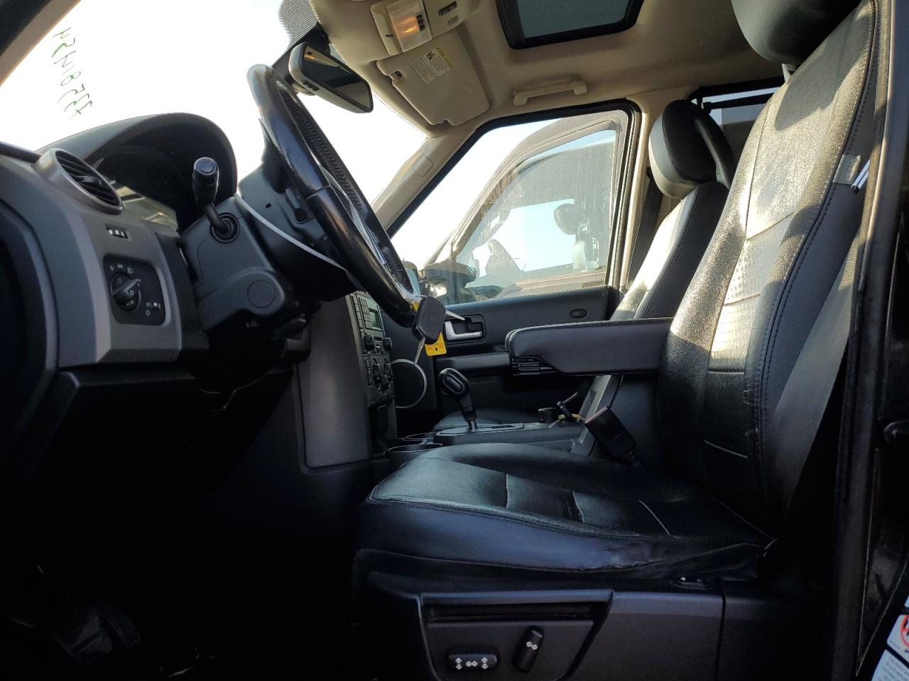 2007 Land Rover LR3 VIN SALAE254X7A429897 Copart auction photo, minor dent/scratches damage thumbnail 7