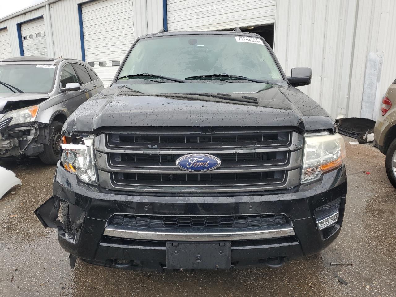 2017 Ford Expedition VIN 1FMJU2AT3HEA15745 Copart auction photo, side / front end damage thumbnail 5