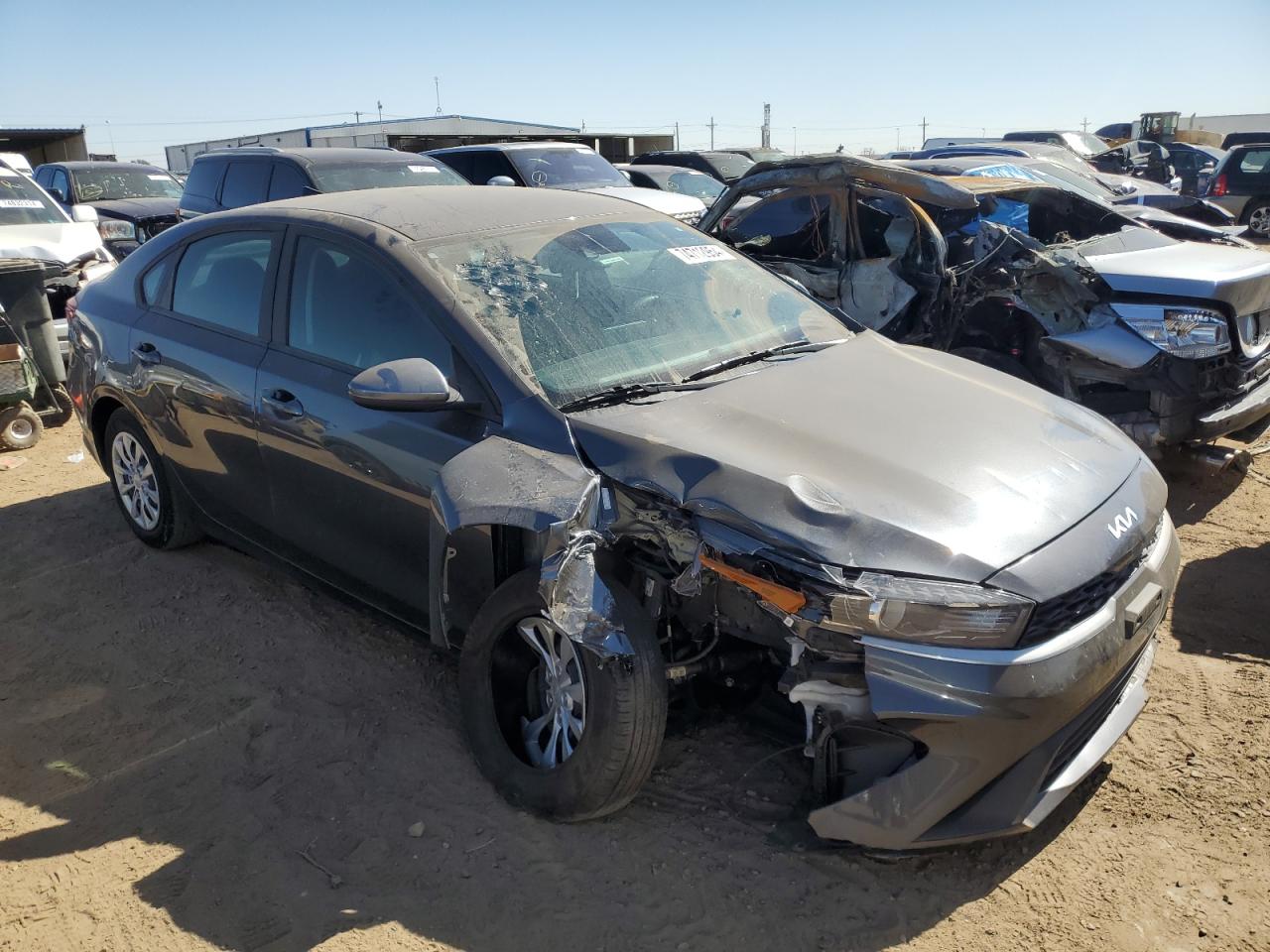 2024 KIA Forte VIN 3KPF24ADXRE687683 Copart auction photo, front end damage thumbnail 4