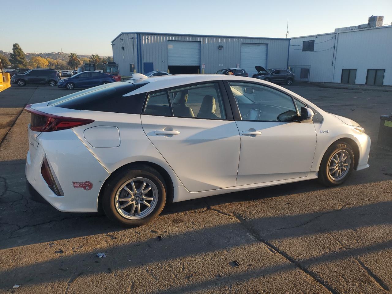 2022 Toyota Prius VIN JTDKAMFP0N3202411 Copart auction photo, side damage thumbnail 3