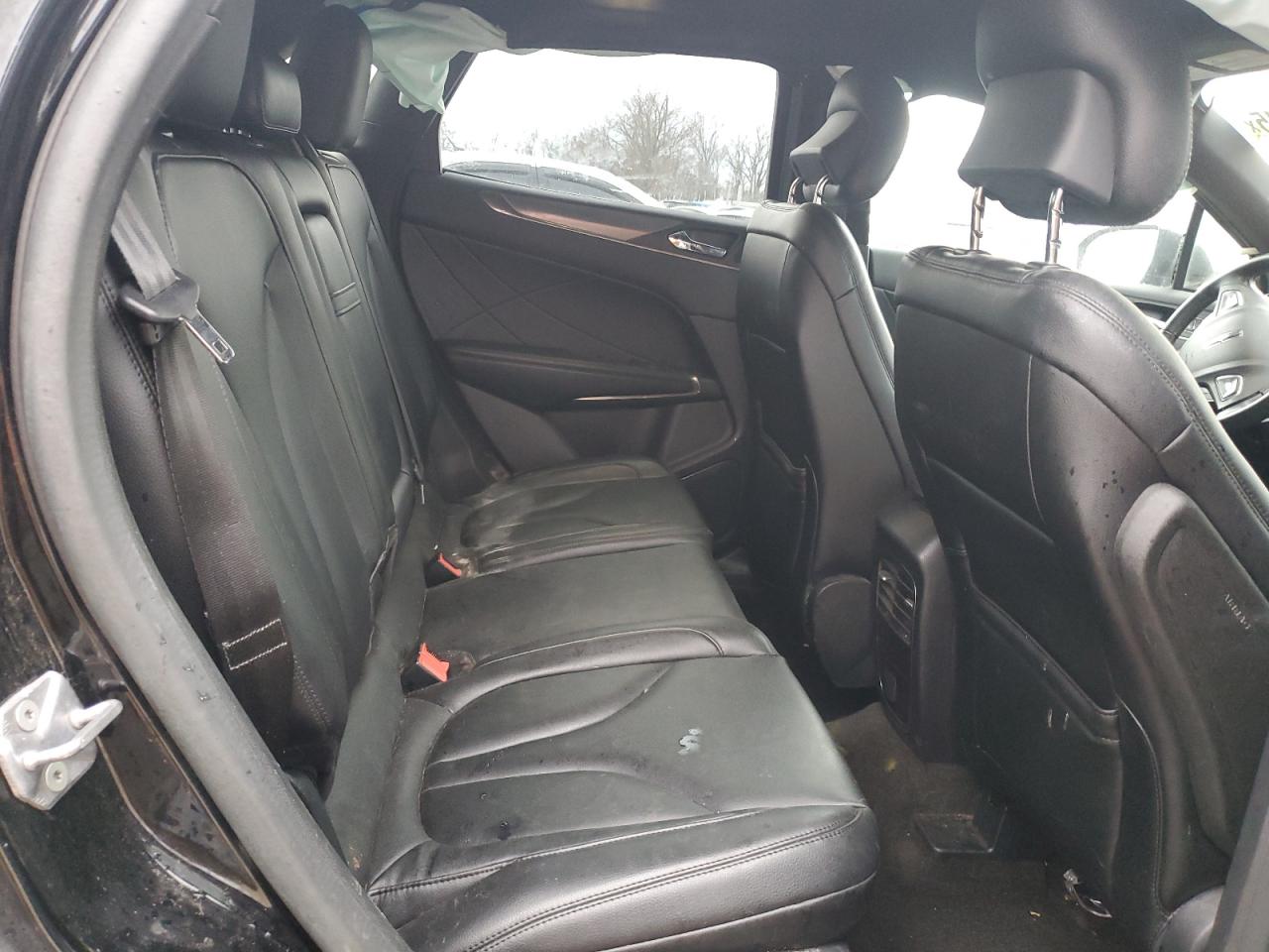 2016 Lincoln MKC VIN 5LMCJ1C96GUJ01047 Copart auction photo, side / front end damage thumbnail 11