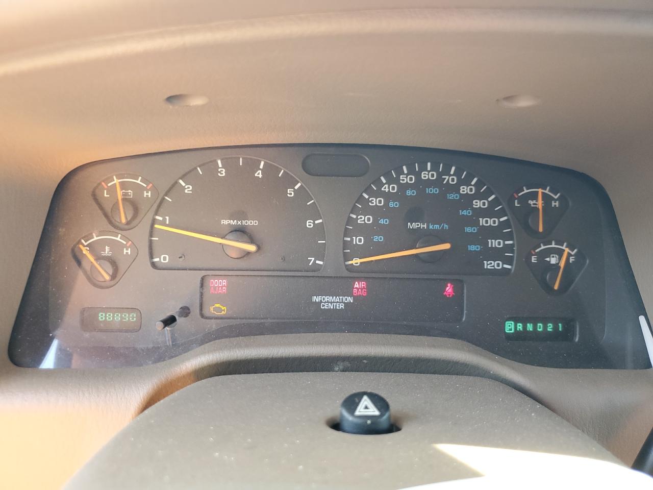 2001 Dodge Durango VIN 1B4HR28Z01F548552 Copart auction photo, front end damage thumbnail 9