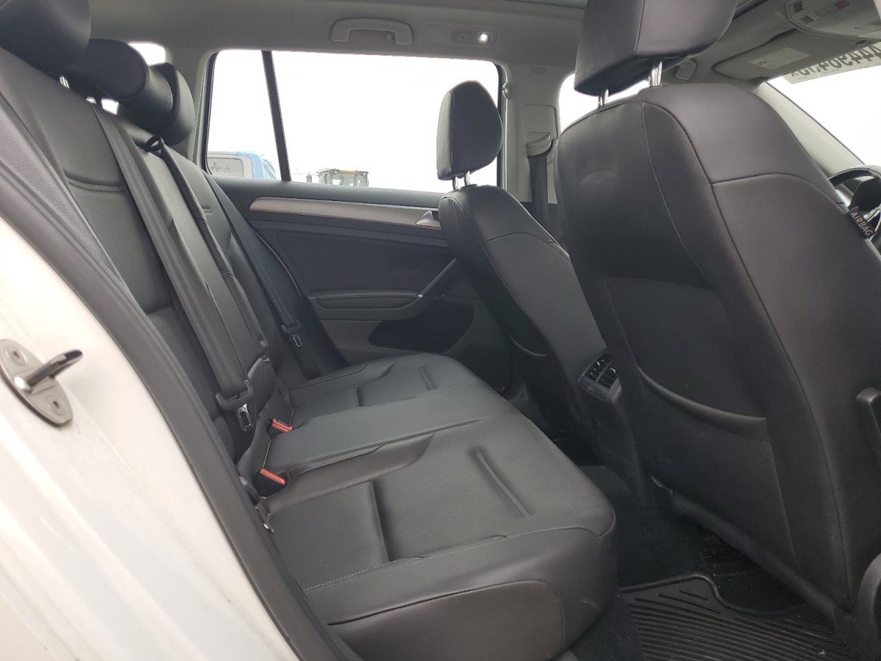 2015 Volkswagen Golf VIN 3VWCA7AU5FM511078 Copart auction photo, side / minor dent/scratches damage thumbnail 10