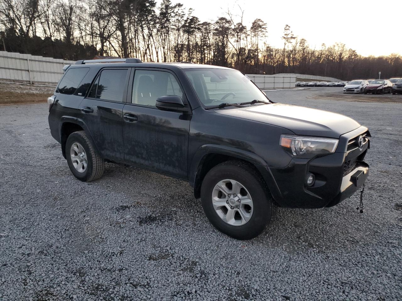 2021 Toyota 4Runner VIN JTEEU5JR2M5236156 Copart auction photo, all over damage thumbnail 4
