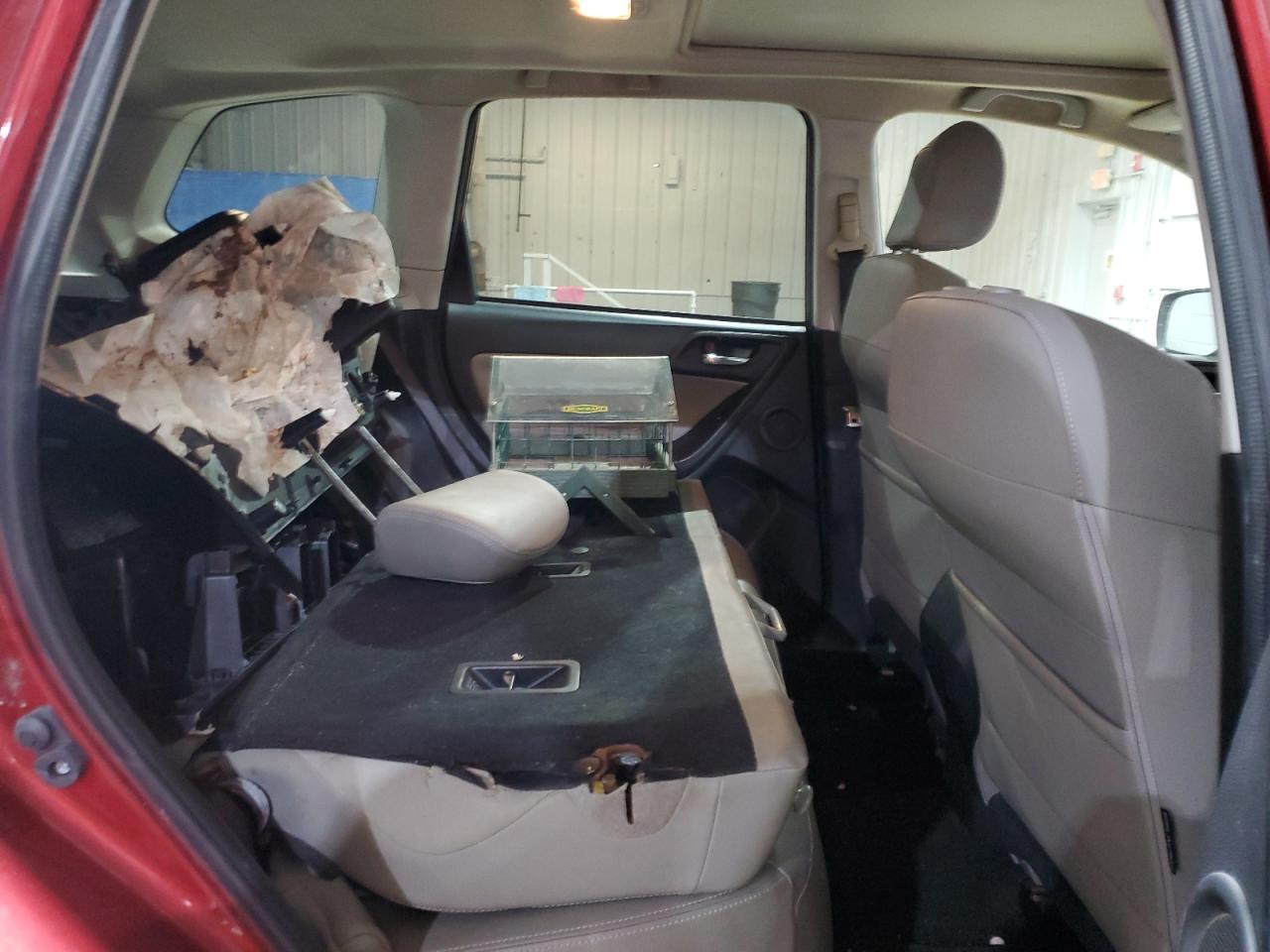 2015 Subaru Forester VIN JF2SJAKC3FH823780 Copart auction photo, vandalism / minor dent/scratches damage thumbnail 11