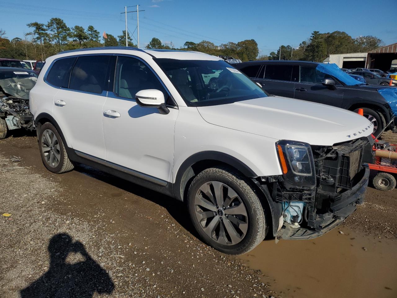 2022 KIA Telluride VIN 5XYP34HC4NG231108 Copart auction photo, all over damage thumbnail 4