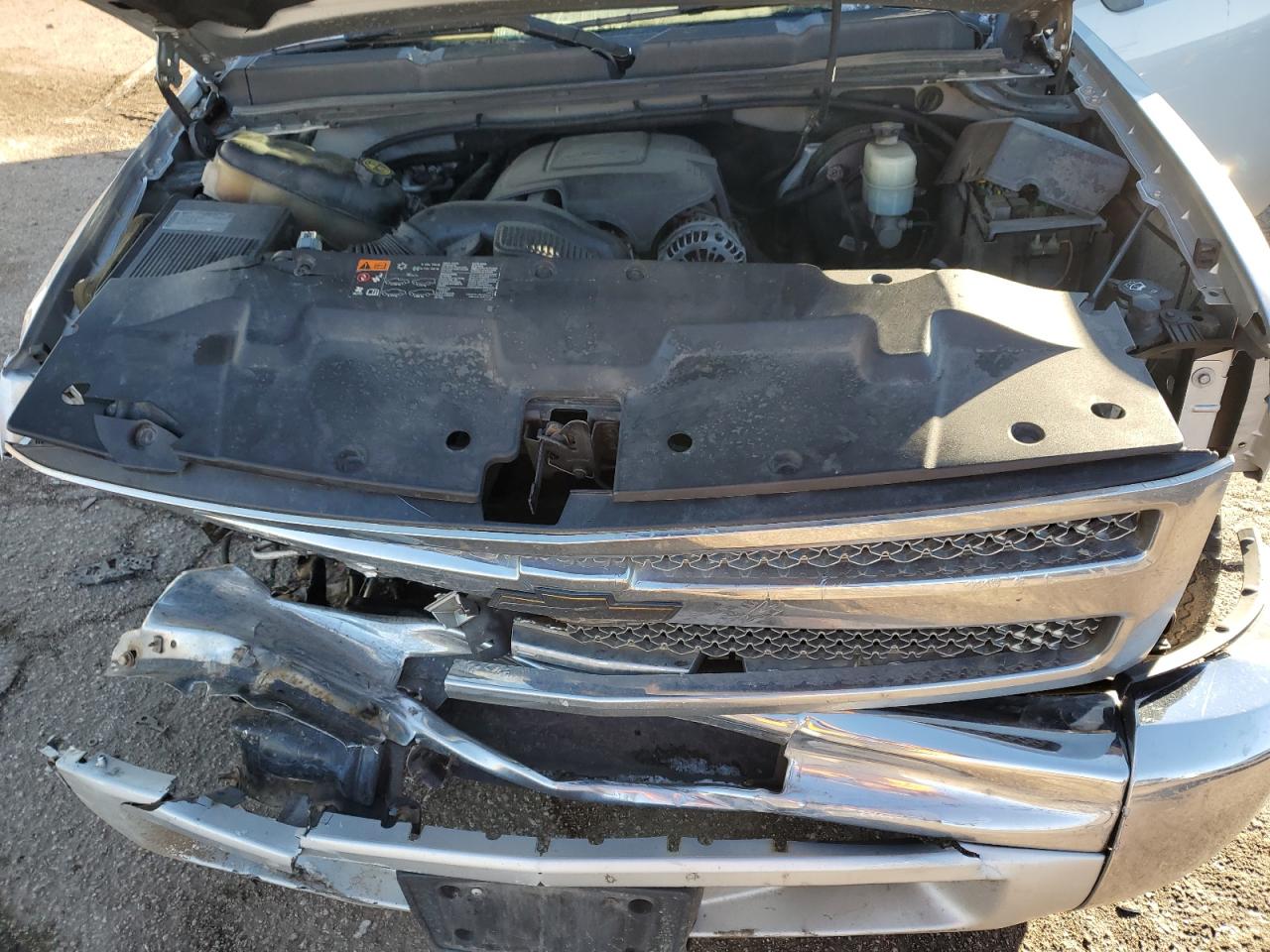 2013 Chevrolet Silverado VIN 3GCPKSE70DG228396 Copart auction photo, front end / side damage thumbnail 11
