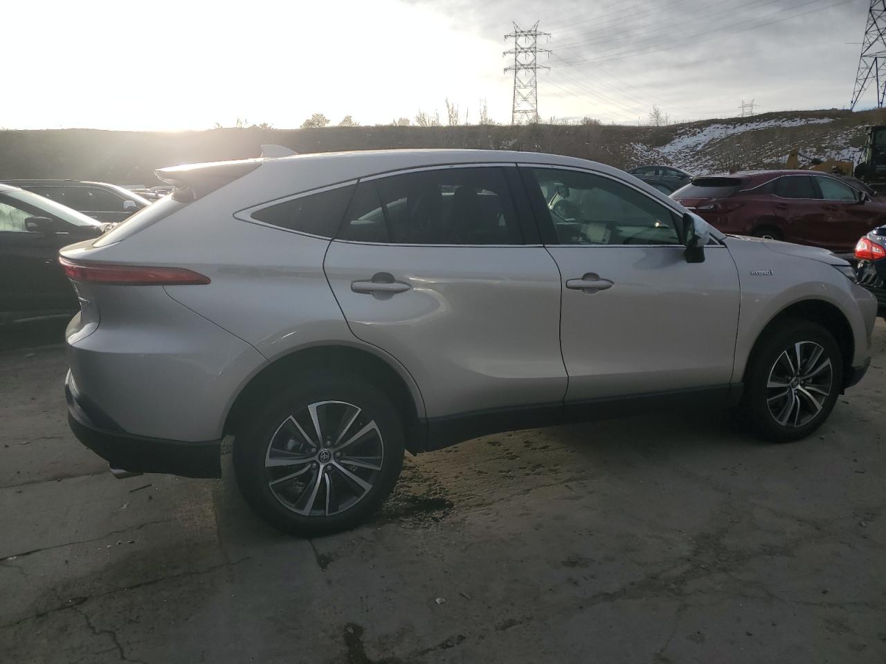 2021 Toyota Venza VIN JTEAAAAH1MJ086975 Copart auction photo, hail / side damage thumbnail 3