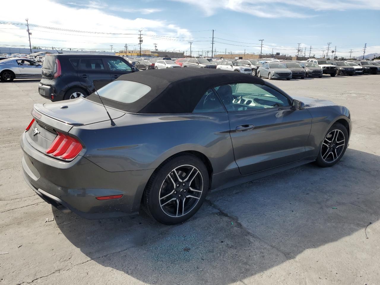 2020 Ford Mustang VIN 1FATP8UH3L5147210 Copart auction photo, mechanical damage thumbnail 3