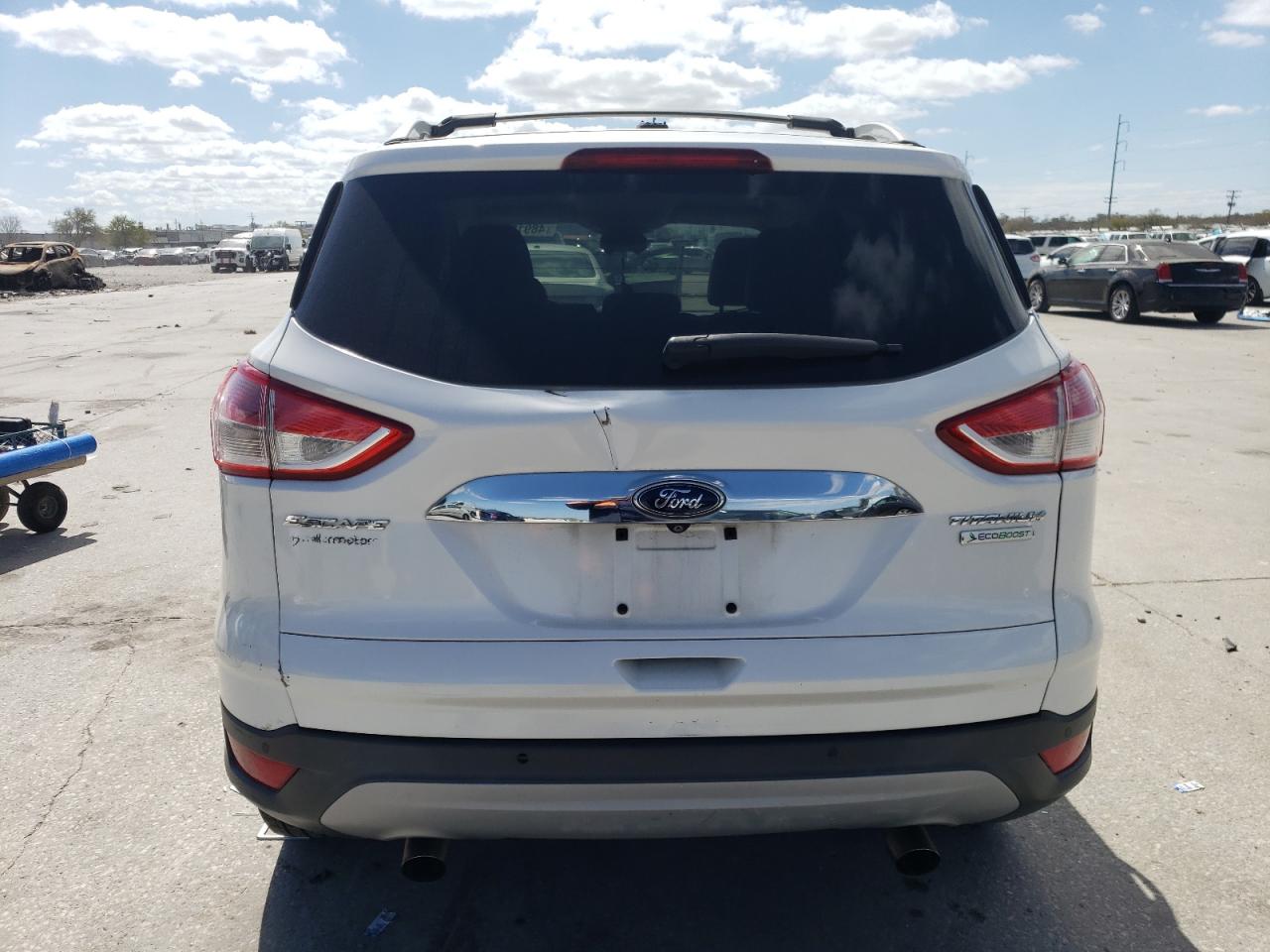 2015 Ford Escape VIN 1FMCU0J97FUA87536 Copart auction photo, front end damage thumbnail 6