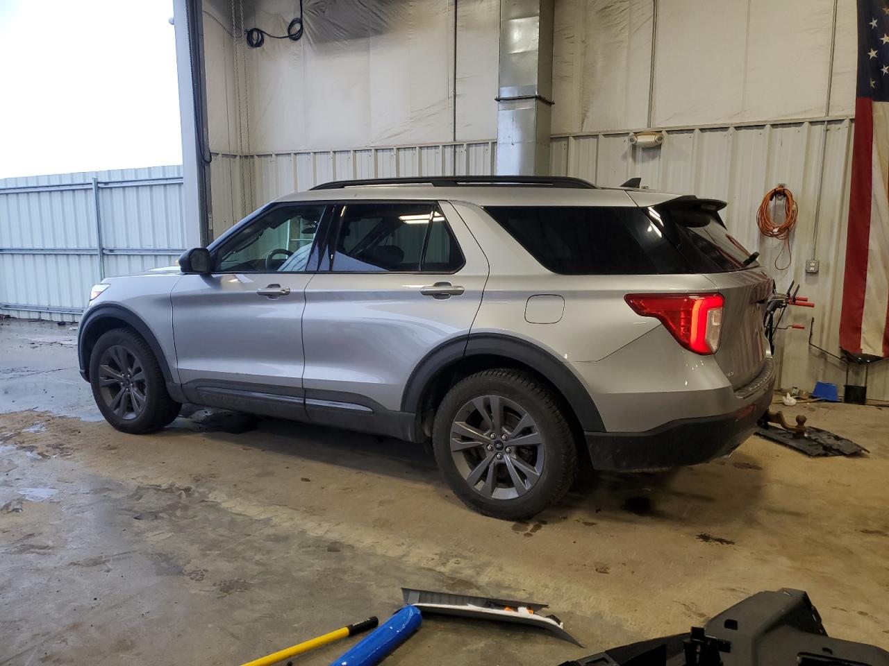 2021 Ford Explorer VIN 1FMSK8DH2MGB58320 Copart auction photo, mechanical / stripped damage thumbnail 2