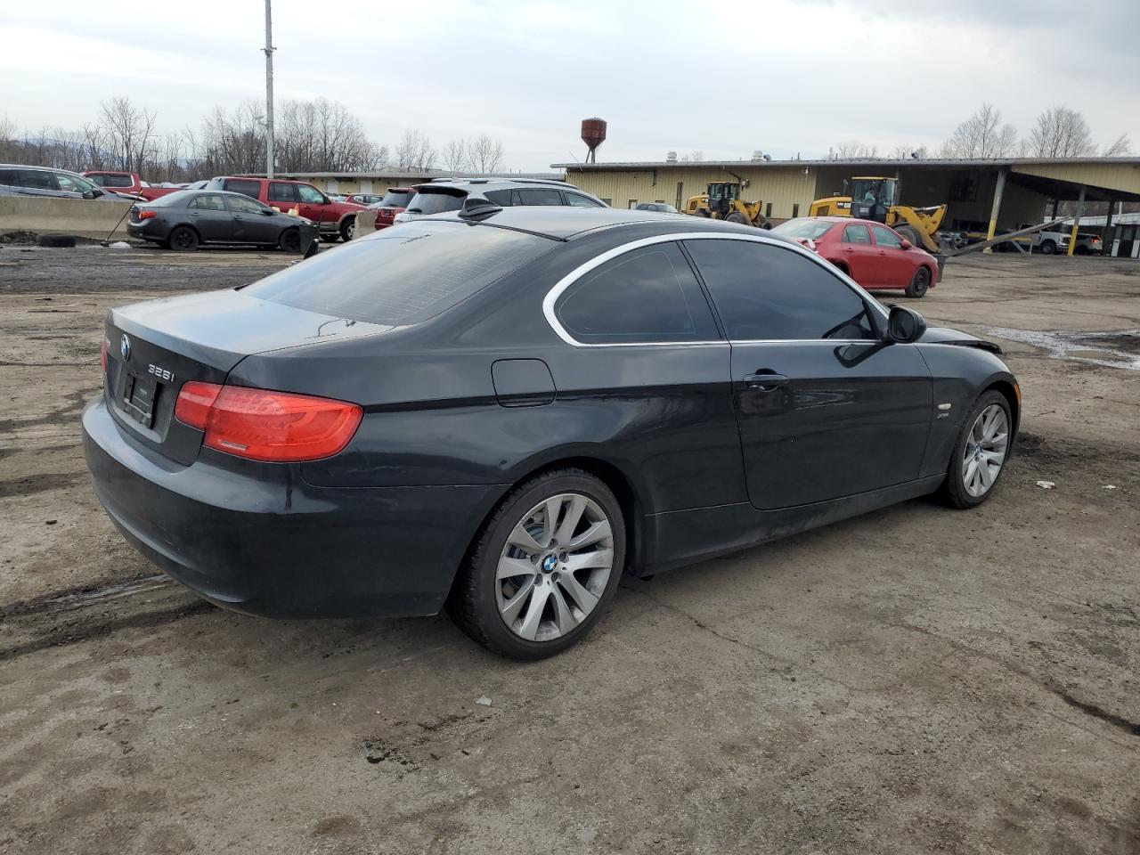 2012 BMW 3er VIN WBAKF5C52CE657608 Copart auction photo, front end / minor dent/scratches damage thumbnail 3