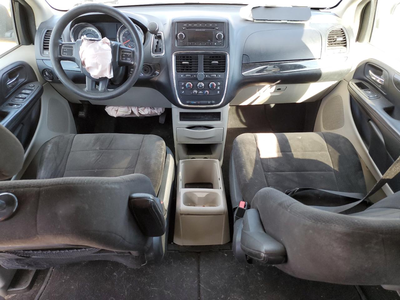 2012 Dodge Caravan VIN 2C4RDGBG1CR418317 Copart auction photo, front end damage thumbnail 8