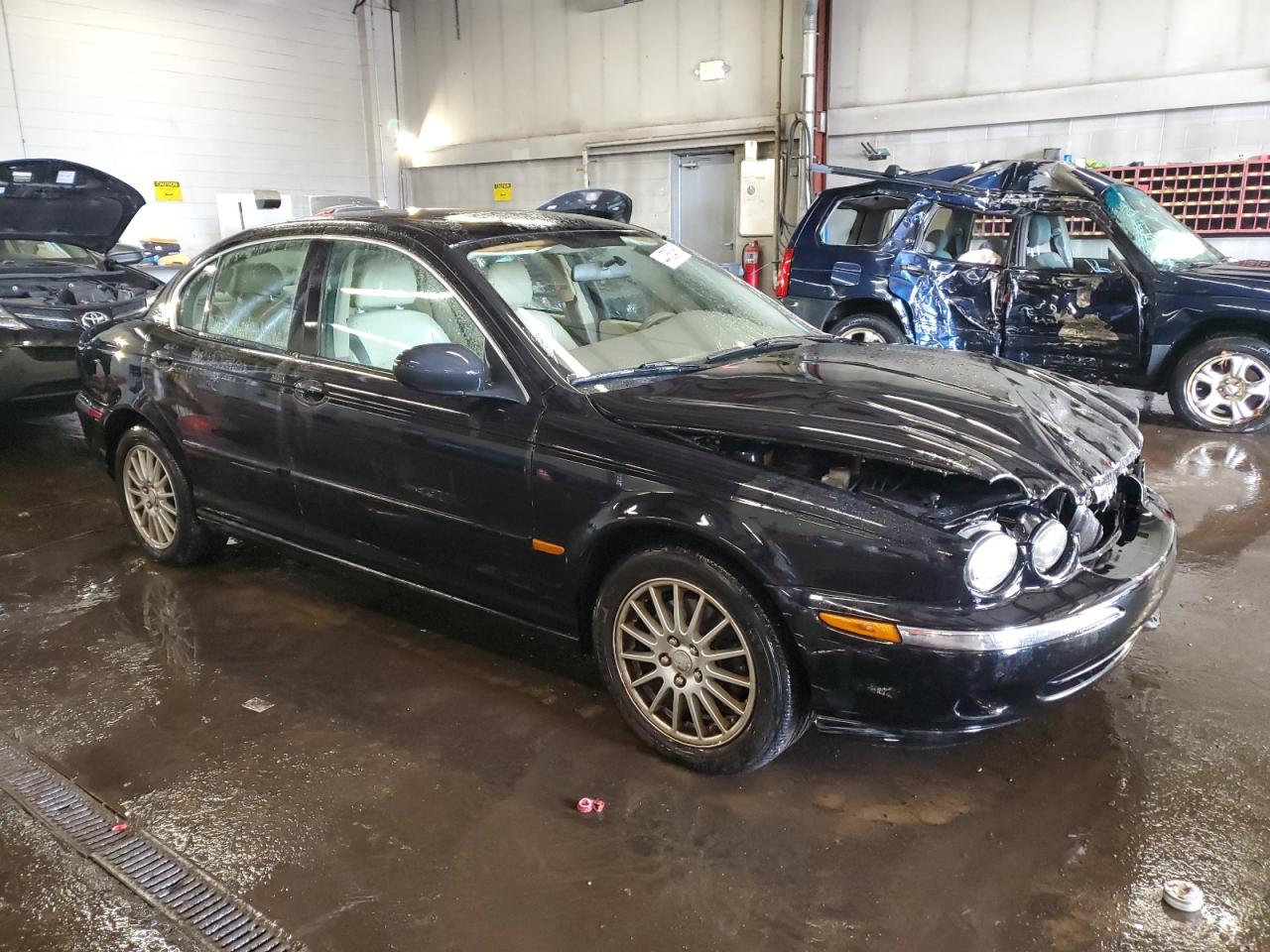 2007 Jaguar X-Type VIN SAJWA51AX7WJ25785 Copart auction photo, front end damage thumbnail 4